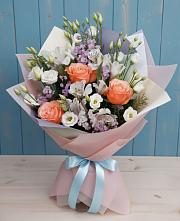 Букет цветов из:  Лизиантусы, Розы, Альстромерии и Гипсофила в Степаньково