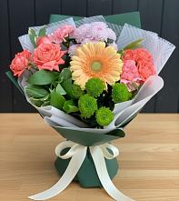 Букет цветов из:  Гвоздики, Розы, Герберы и Хризантемы в Степаньково