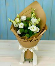 Букет цветов из:  Хризантемы и Лизиантусы в Степаньково