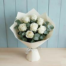 Букет Белые розы в Эвкалипте в Степаньково