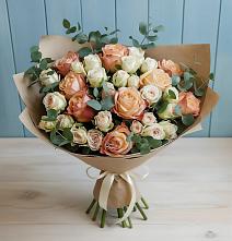 Букет цветов из:  Альстромерии и Розы #REPLACE_PRED# Степаньково
